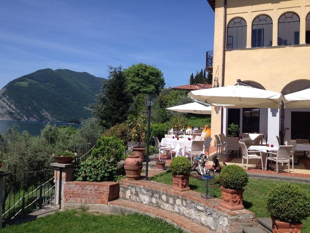 Castello Oldofredi Aparthotel Monte Isola Kültér fotó